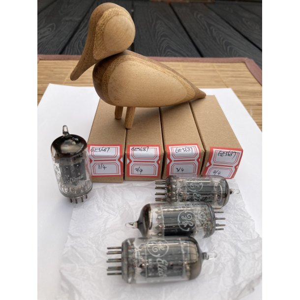 Dobbelt-Triode 5687 General Electric QUAD