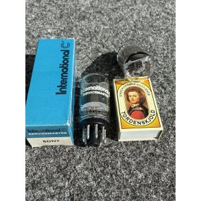 6DN7 Intl. Servicemaster PAIR