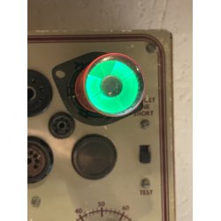 Magisk je EM4 Mullard