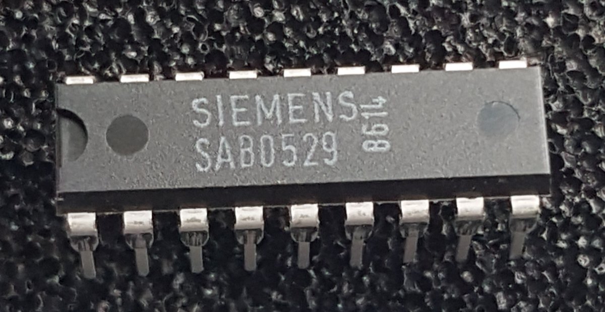 SAB0529, DIP-18 - IC Diverse - Bjarne Bak - Elektronik og beslægtede ...