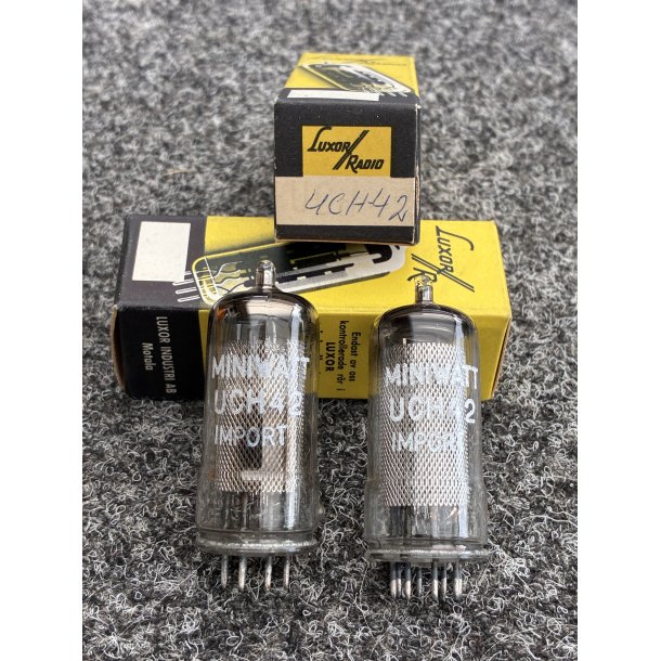 UCH42 Luxor / Miniwatt